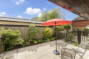 Photo 25- click for photo gallery